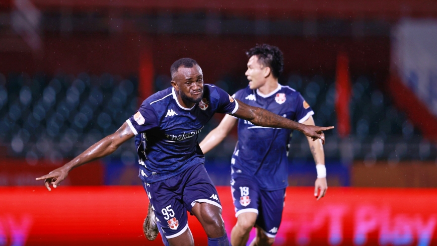 Sau vòng 9 V-League 2025/2026: CLB Hải Phòng đua vô địch